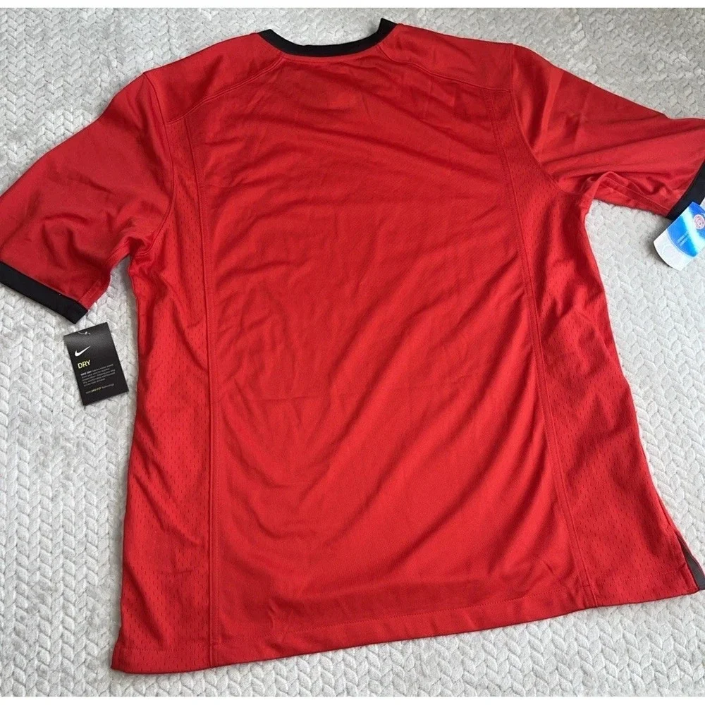 Nike Georgia Bulldogs Dri Fit LARGE‎ Red NWT